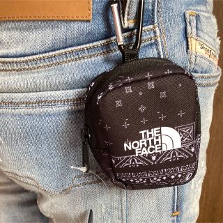 ノースフェイス(THE NORTH FACE) カラビナ ポーチ(レディース)の通販