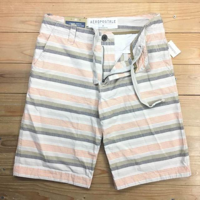 AEROPOSTALE(エアロポステール)の新品【メンズ29】★エアロポステール★ボーダー柄ショートパンツ/ベージュ メンズのパンツ(ショートパンツ)の商品写真