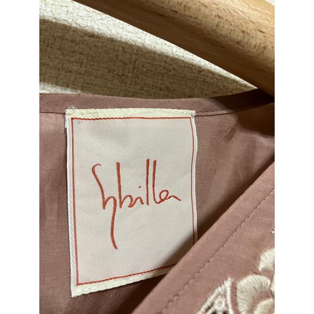 Sybilla(シビラ)のSybilla  シビラ　ブラウス　シャツ　トップス レディースのトップス(シャツ/ブラウス(半袖/袖なし))の商品写真