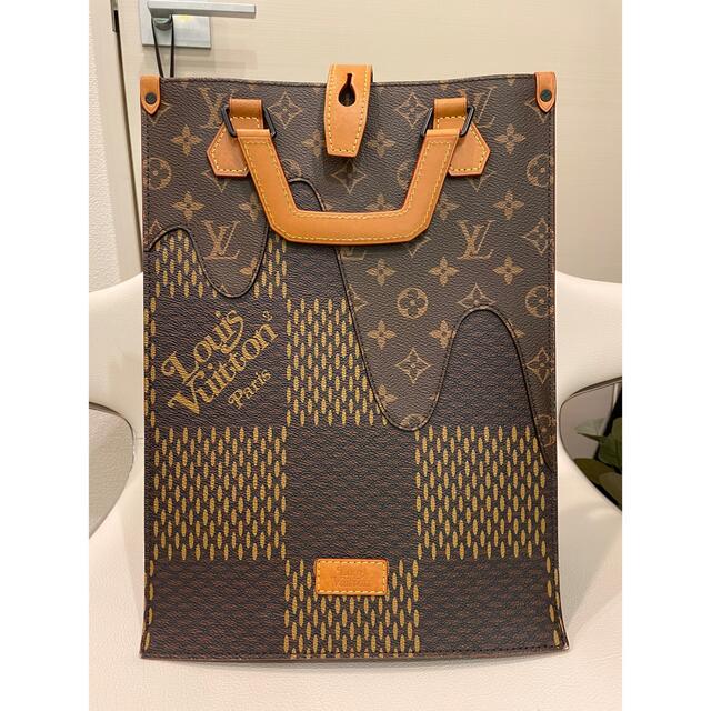 ハイカットスニーカー新品！超レアLouis Vuitton トートバッグ