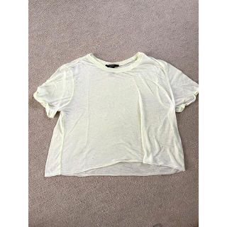 フォーエバートゥエンティーワン(FOREVER 21)のForever21 Tシャツ　黄緑(Tシャツ/カットソー(半袖/袖なし))