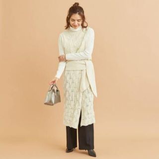 ビューティアンドユースユナイテッドアローズ(BEAUTY&YOUTH UNITED ARROWS)の別注　TAN  ビューティー&ユース　レースニットラップスカート　タン(ロングスカート)