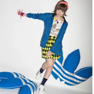 アディダス(adidas)のadidas ナイロンパーカー(ナイロンジャケット)