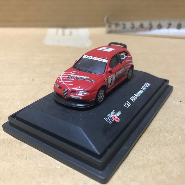 Alfa Romeo(アルファロメオ)の1/87 アルファロメオ　147 GTA ダイキャスト製　ミニカー  エンタメ/ホビーのおもちゃ/ぬいぐるみ(ミニカー)の商品写真