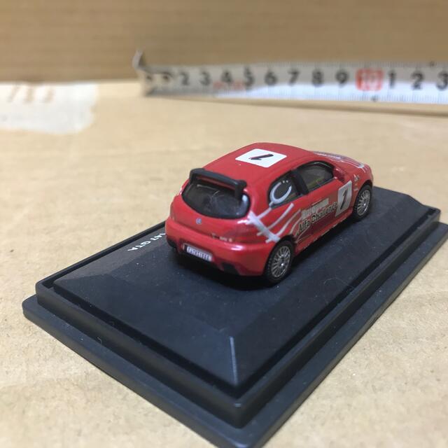 Alfa Romeo(アルファロメオ)の1/87 アルファロメオ　147 GTA ダイキャスト製　ミニカー  エンタメ/ホビーのおもちゃ/ぬいぐるみ(ミニカー)の商品写真