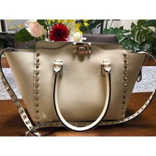 ヴァレンティノ(VALENTINO)のヴァレンティノバッグ(ショルダーバッグ)