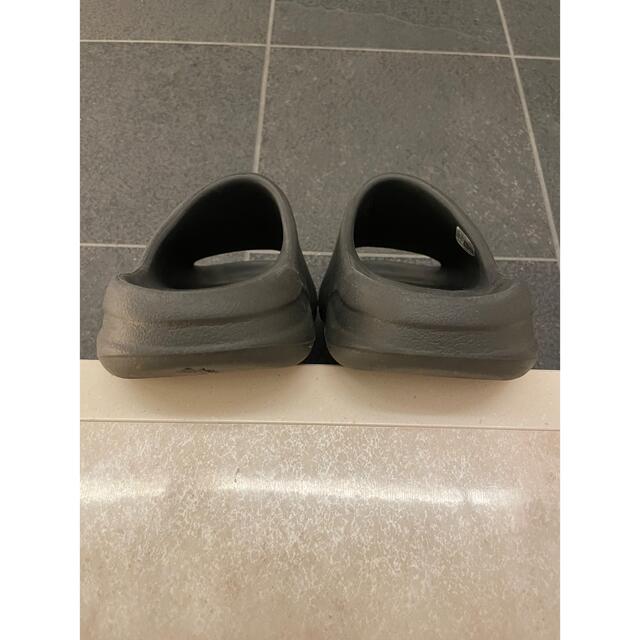 adidas(アディダス)のadidas YEEZY Slide Onyx スライド オニキス27.5 メンズの靴/シューズ(サンダル)の商品写真