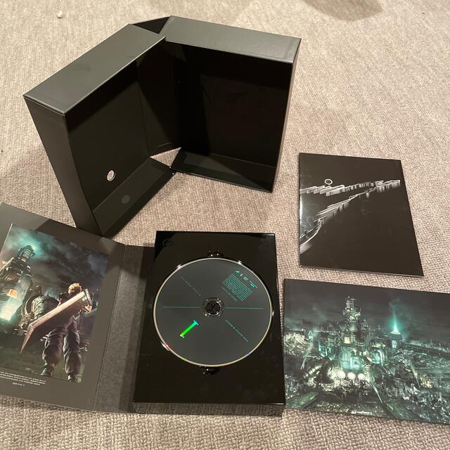 SQUARE ENIX(スクウェアエニックス)のFINAL FANTASY VII REMAKE サントラ エンタメ/ホビーのCD(ゲーム音楽)の商品写真