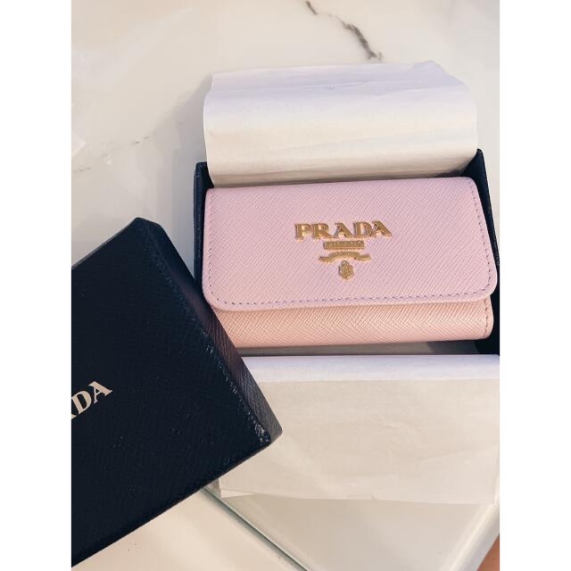 PRADA キーケース 正規品-