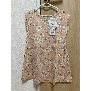 ユニクロ(UNIQLO)の花柄カットソードレス(Tシャツ/カットソー)