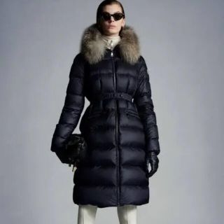 モンクレール(MONCLER)のモンクレール　ダウン(ダウンコート)