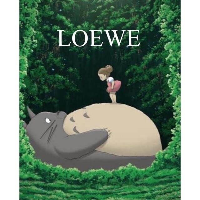 LOEWE(ロエベ)の【LOEWE &ジブリ Collabo】XXLロエベパーカー『千と千尋の神隠し』 レディースのトップス(パーカー)の商品写真