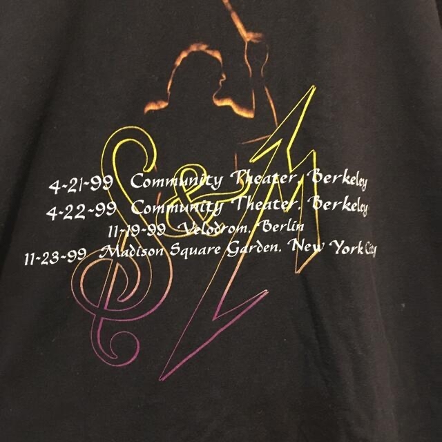 FEAR OF GOD(フィアオブゴッド)のメタリカ METALLICA S&M シンフォニー&メタリカ tシャツ メンズのトップス(Tシャツ/カットソー(半袖/袖なし))の商品写真
