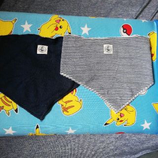 プチバトー(PETIT BATEAU)の美品　プチバトー　スタイセット(ベビースタイ/よだれかけ)