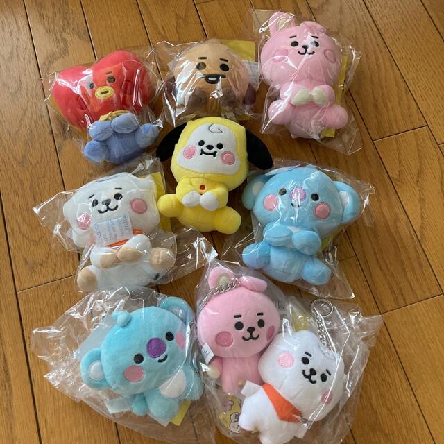 bt21  おすわりぬいぐるみ  マスコット チェーン付き