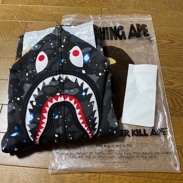 A BATHING APE - 最高傑作BAPE SPACE CAMO SHARK HOODIE(L)蓄光の通販