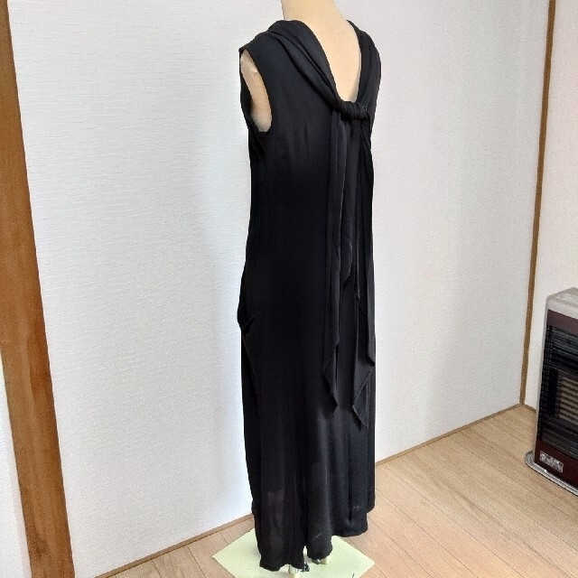 Yohji Yamamoto(ヨウジヤマモト)の中古ヨウジヤマモト　ワンピース レディースのワンピース(ロングワンピース/マキシワンピース)の商品写真