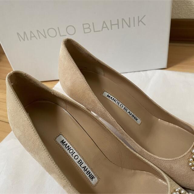 MANOLO BLAHNIK(マノロブラニク)のご専用☆マノロブラニクハンギシ　ヒールパンプス　36 23cm ベージュ　パール レディースの靴/シューズ(ハイヒール/パンプス)の商品写真