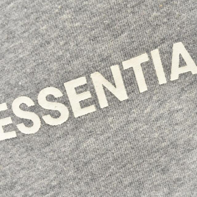 FOG Essentials エフオージー エッセンシャルズ フロントロゴプリント