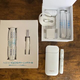 アイコス(IQOS)の初代IQOSジャンク品、クリーニングツールセット(タバコグッズ)