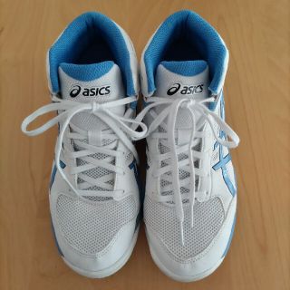 アシックス(asics)のバスケットボールシューズ(スニーカー)