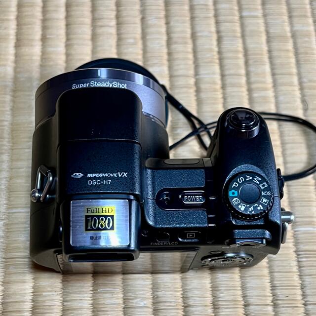 SONY(ソニー)のSONY Cyber-shot DSC-H7 ユーズド スマホ/家電/カメラのカメラ(コンパクトデジタルカメラ)の商品写真
