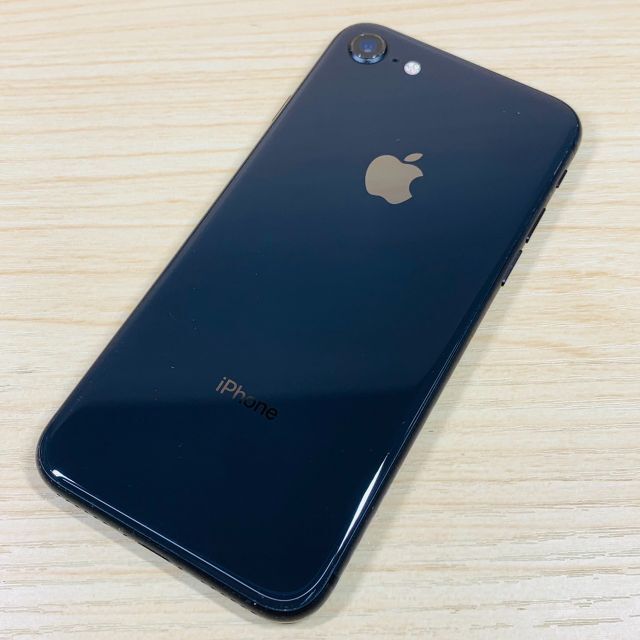 Simﾛｯｸ解除済 iPhone8 64GB P14