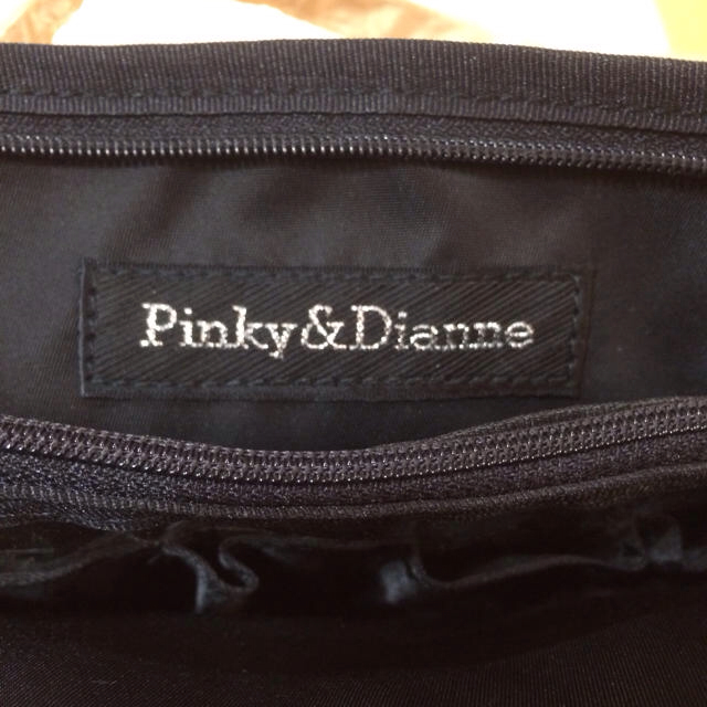 Pinky&Dianne(ピンキーアンドダイアン)の未使用☆Pinky＆Dianne ポーチ レディースのファッション小物(ポーチ)の商品写真