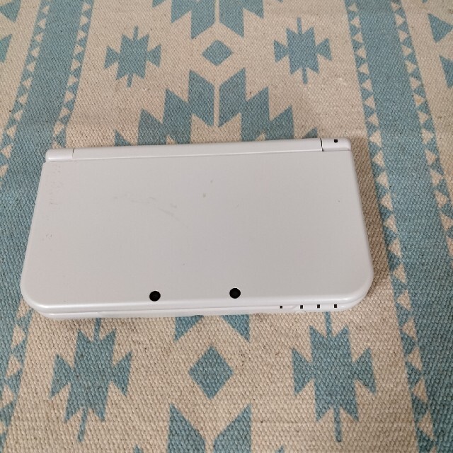 Newニンテンドー3DS LL パールホワイト　本体