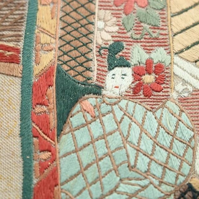 雅やかな【源氏物語】　格調高い【蘇州刺繍】　晴れやかな装いに　美品の袋帯です