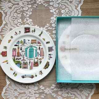 ティファニー(Tiffany & Co.)の【新品未使用】ティファニー 5thアベニュー プレート　2枚セット(食器)