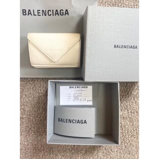 バレンシアガ(Balenciaga)のBALENCIAGA ホワイト　三つ折り財布(財布)