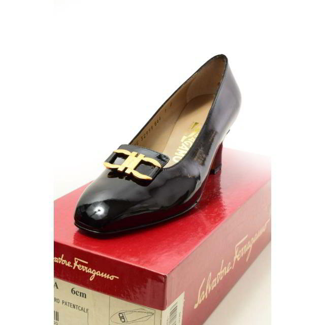 サルヴァトーレ フェラガモ Salvatore Ferragamo パンプス カーフレザー ヒール シューズ 靴 レディース 7D(24.5cm相当) ブラック
