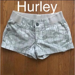 ハーレー(Hurley)のHurley （ハーレー）カーキ　ショートパンツ(ショートパンツ)