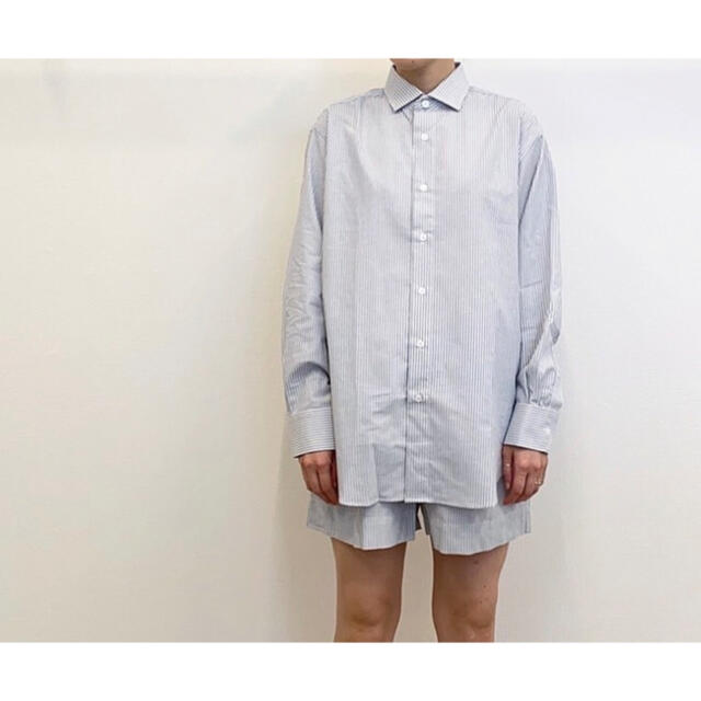 お値下げ不可baserange ole shirt / shorts setup レディースのトップス(シャツ/ブラウス(長袖/七分))の商品写真