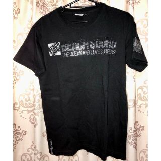 ビーチサウンド(BEACH SOUND)のBeach Sound ロゴラメ・スパンコール　ビーチサウンド　Tシャツ　美品(Tシャツ/カットソー(半袖/袖なし))