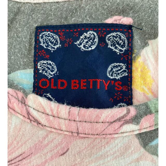 OLD BETTY'S(オールドベティーズ)のOld Betty's（オールドベティーズ）レディースTシャツ レディースのトップス(Tシャツ(半袖/袖なし))の商品写真