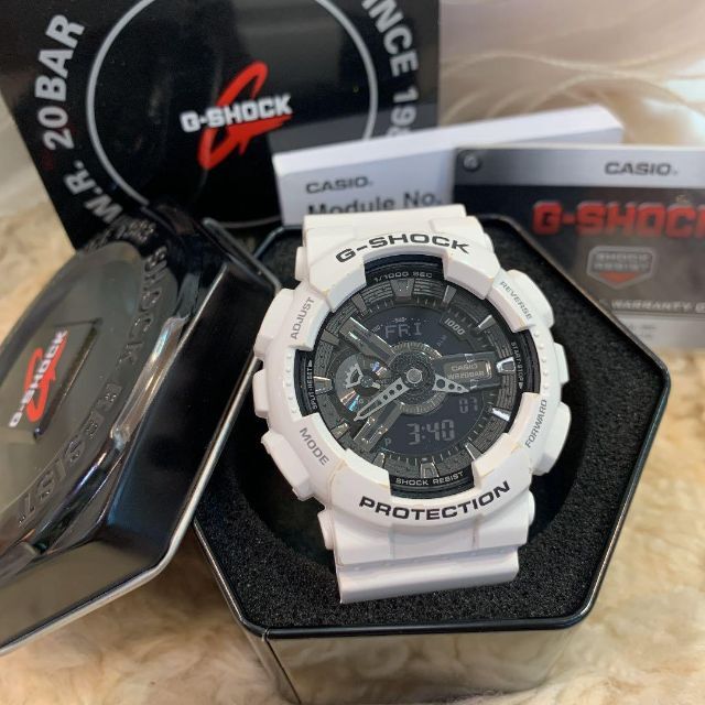 CASIO G-SHOCK 腕時計 GA-110GW-7A ホワイトxブラック