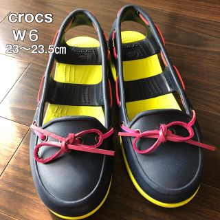 美品　クロックス　W６　crocs シューズ　軽量(ローファー/革靴)