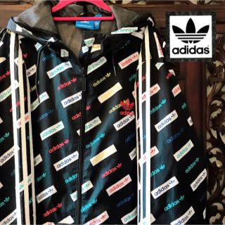 adidas - アディダス ロゴづくし カラフル ナイロンパーカー adidas - アディダス ロゴづくし カラフル ナイロンパーカー