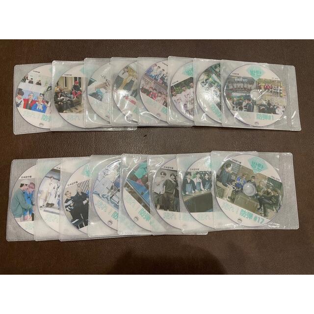 防弾少年団(BTS)(ボウダンショウネンダン)の【DVD】走れ!防弾 32枚セット エンタメ/ホビーのDVD/ブルーレイ(ドキュメンタリー)の商品写真