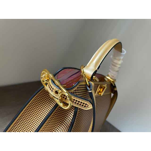 極美品 FENDI フェンディ ピーカブー - バッグ 極美品 FENDI フェンディ ピーカブー - バッグ