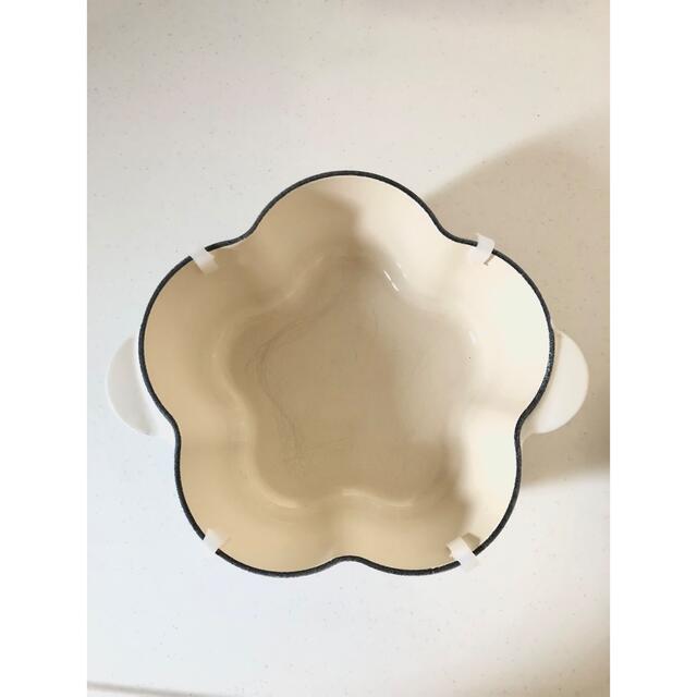 ル・クルーゼ フルール フラワー メレンゲ ル・クルーゼ フルール フラワー メレンゲ