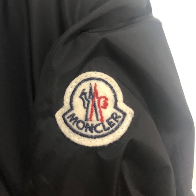 MONCLER(モンクレール)のモンクレール 国内正規品  ブラック サイズ2 レディースのジャケット/アウター(ナイロンジャケット)の商品写真