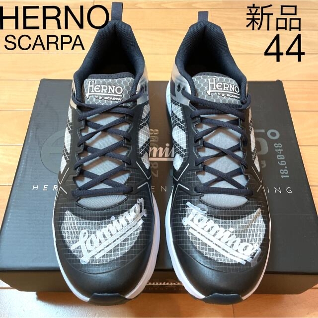 新品　HERNO×SCARPA  スニーカー　ブラック靴/シューズ