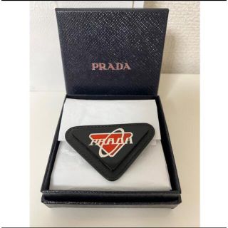 プラダ(PRADA)のPRADA プラダ　ブローチ(コサージュ/ブローチ)