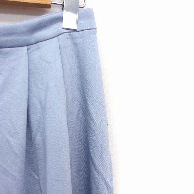 UNTITLED(アンタイトル)のアンタイトル UNTITLED タック フレア スカート ひざ下丈 無地 1 レディースのスカート(ひざ丈スカート)の商品写真