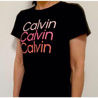 カルバンクライン(Calvin Klein)のフラミンゴ様専用　新品CalvinKleinJeans レディース　ロゴTシャツ(Tシャツ(半袖/袖なし))