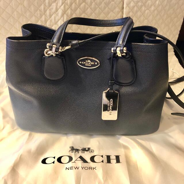 【期間限定値下げ】 coach コーチ　ショルダーバッグ　ネイビー | フリマアプリ ラクマ