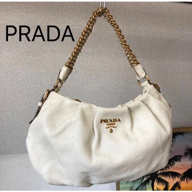 PRADA(プラダ)のタイムセール！期間限定値下げ！プラダ　チェーンバッグ レディースのバッグ(ショルダーバッグ)の商品写真